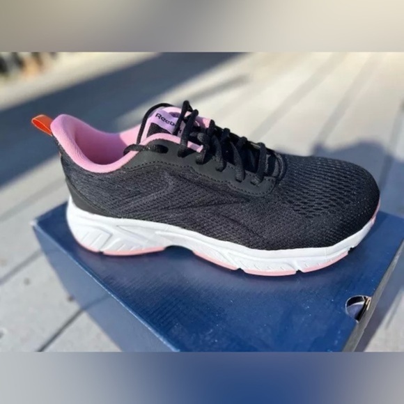 Reebok Shoes - NIB Reebok FuelFoam Work N Comfort ST Women’s Safety Toe shoes size 9​